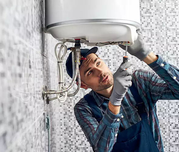 Expert Plumber for Hot Water Tank Maintenance in Seaford, NY: Schedule Reliable Maintenance Services with Us